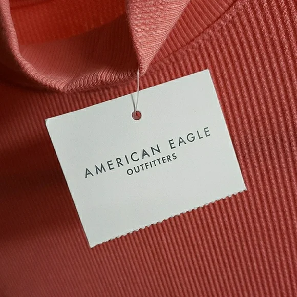 NWT American Eagle AEO Long Sleeve Cropped Hey Baby Mock Neck Tee Medium Preppy - Picture 10 of 12